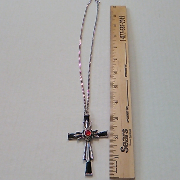 Nwot Cross necklace - Picture 2 of 7